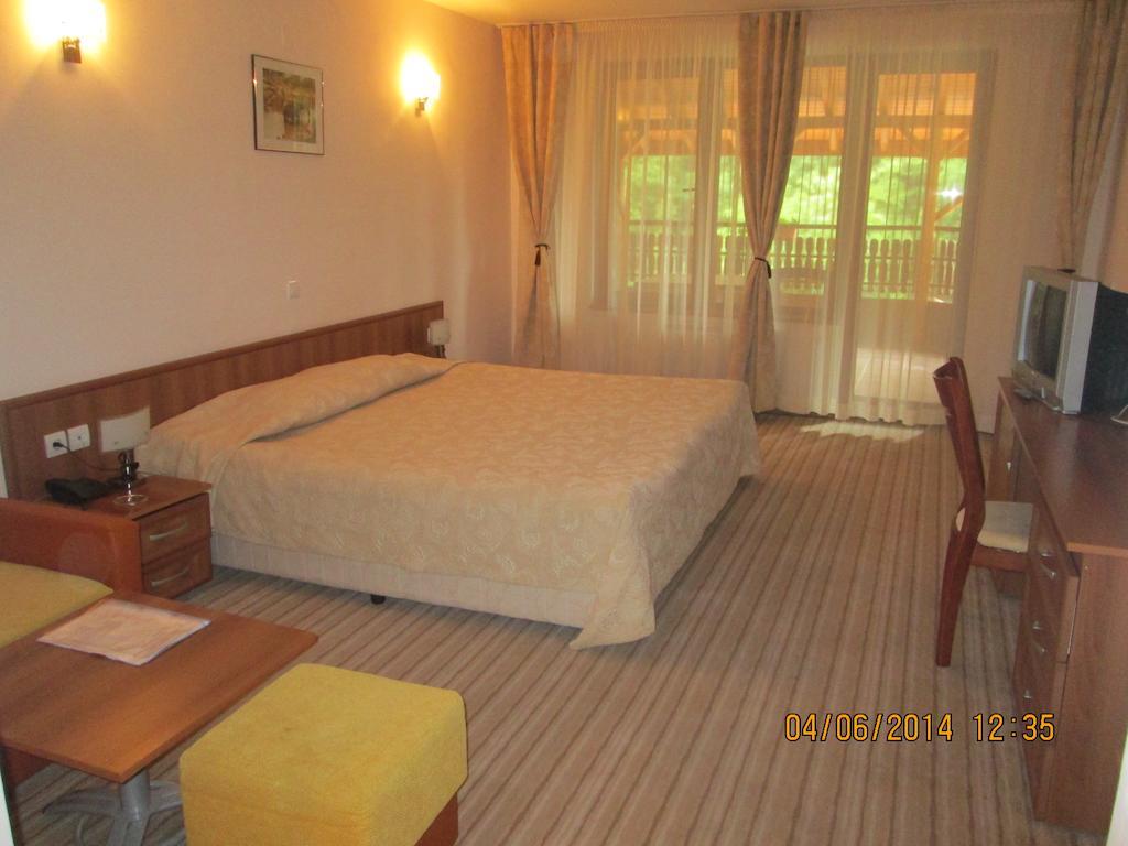 Fisherman'S Hut Family Hotel Beden Rom bilde